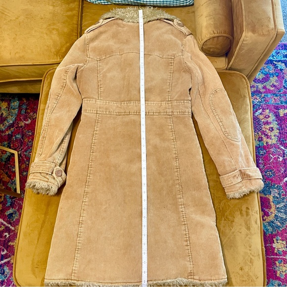 Steve Madden Beige Corduroy Penny Lane Coat with Faux Fur - Picture 6 of 13